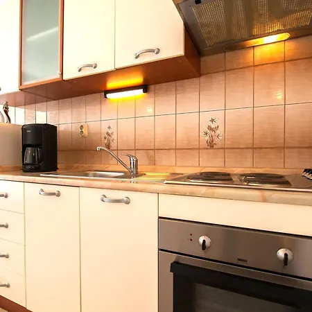 Dubas Apartment *